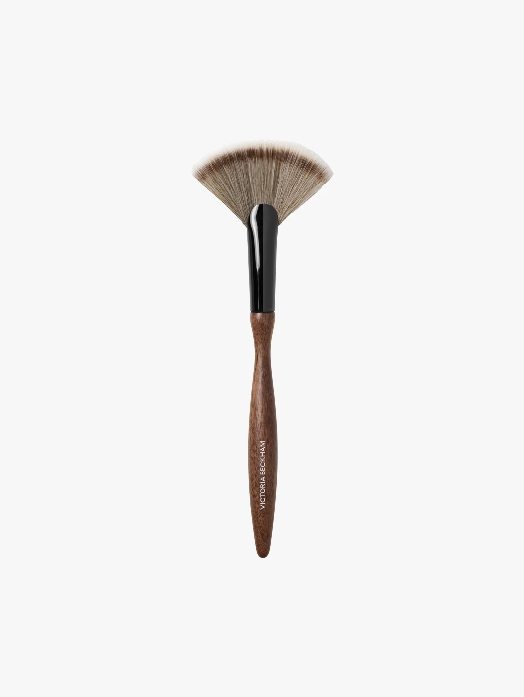 Hero Victoria Beckham Beauty 14. Fan Brush