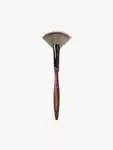 Hero Victoria Beckham Beauty 14. Fan Brush