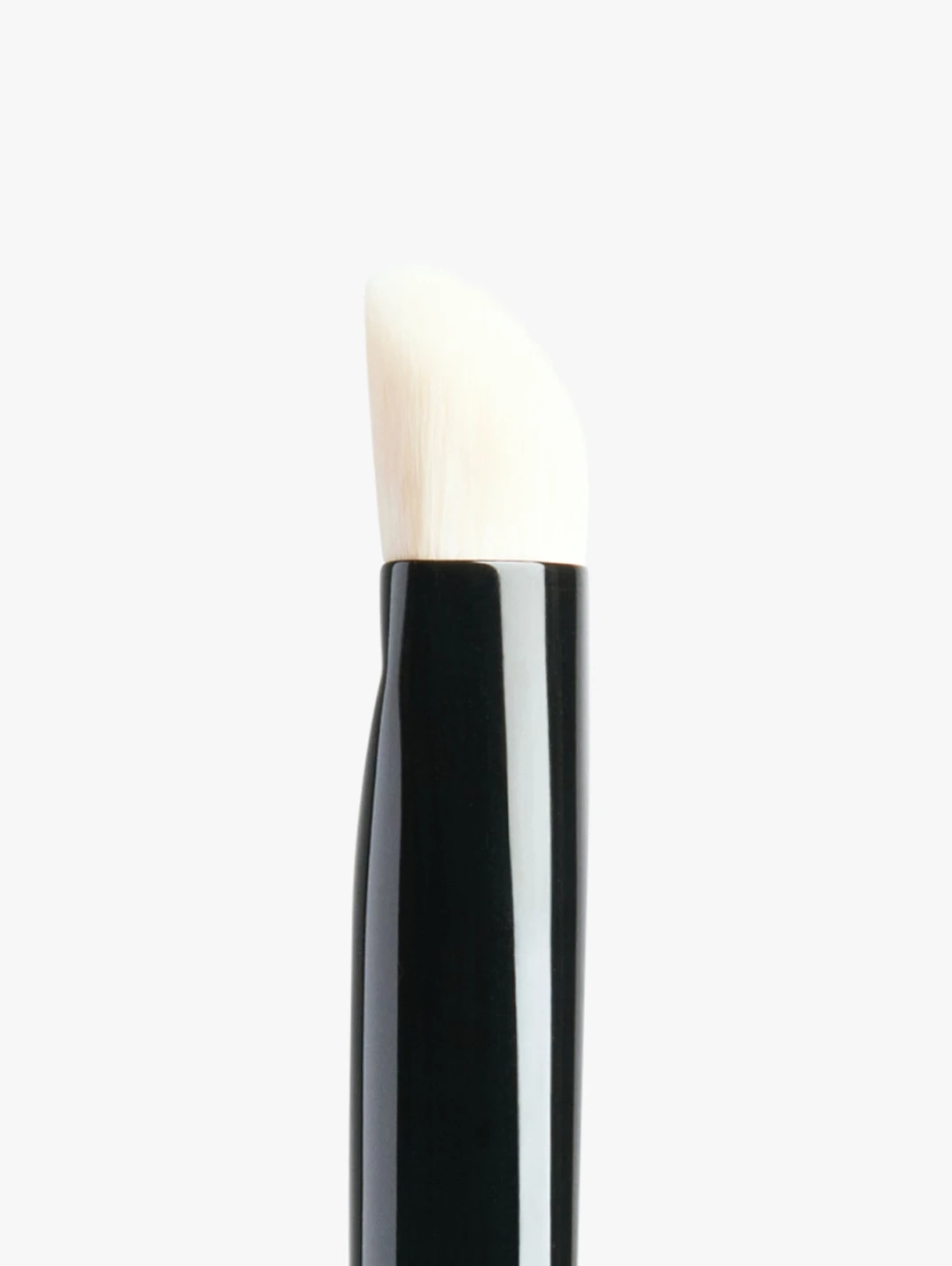 Swatch Fara Homidi Beauty Buffer Brush