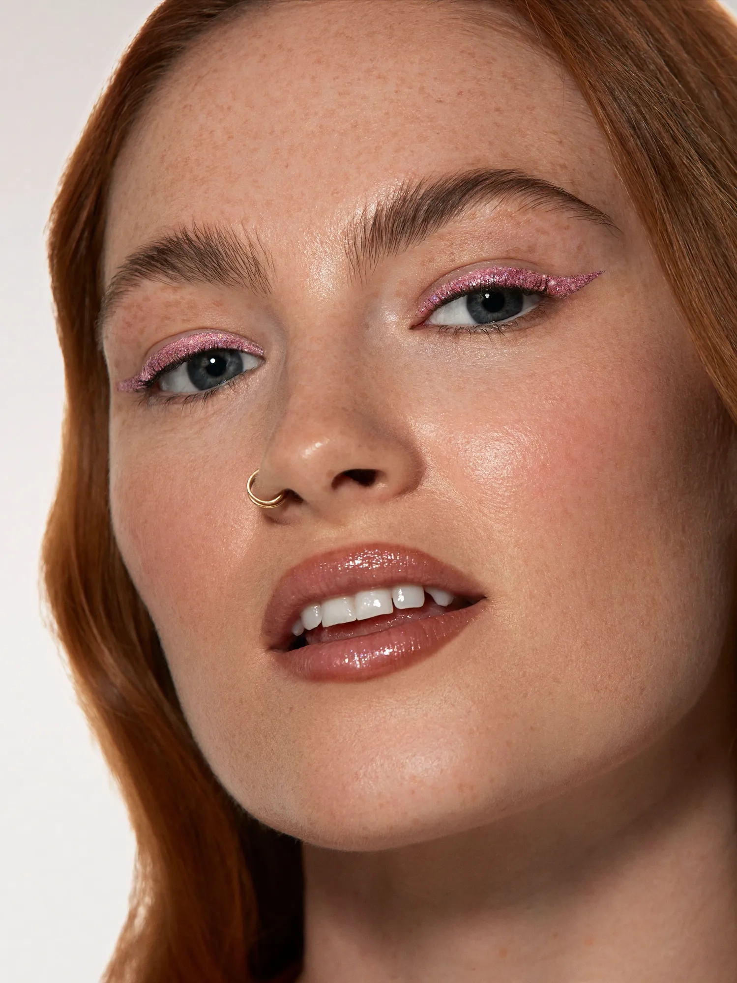 Alternative Image Half Magic Glitterpill Eye Paint& Liner Panic In Pink
