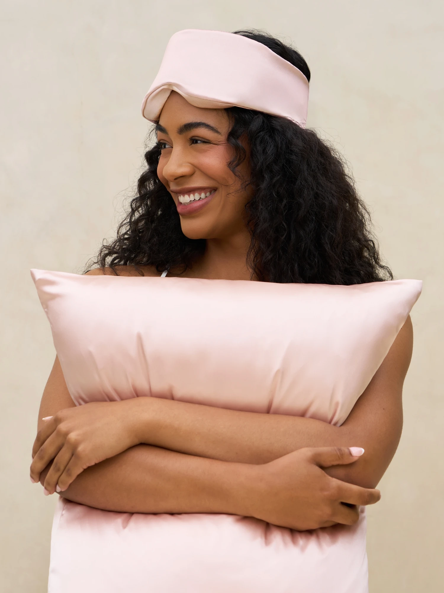 Alternative Image Kitsch Contour Pillow Eye Mask