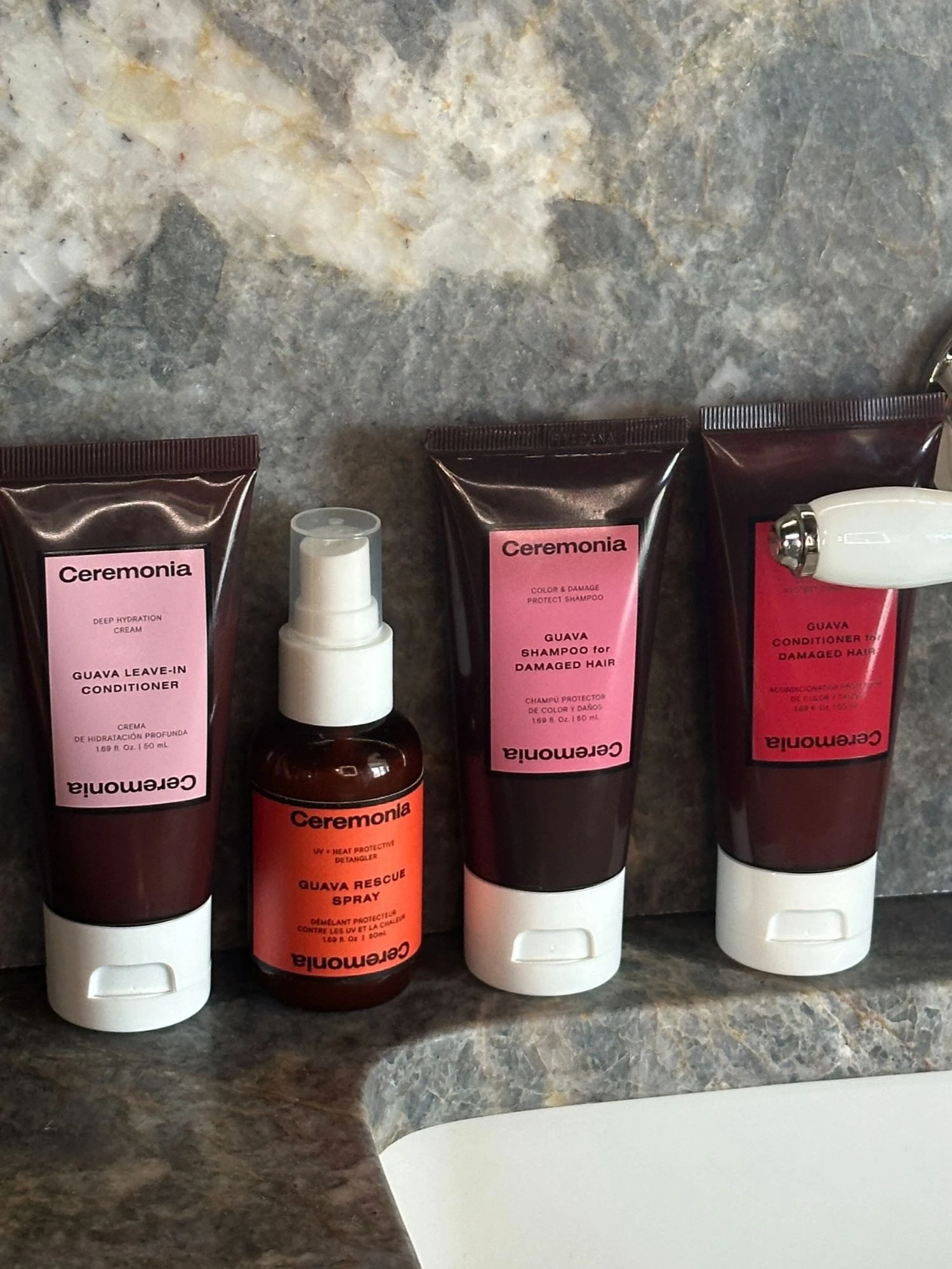 Alternative Image Ceremonia Guava Travel Kit