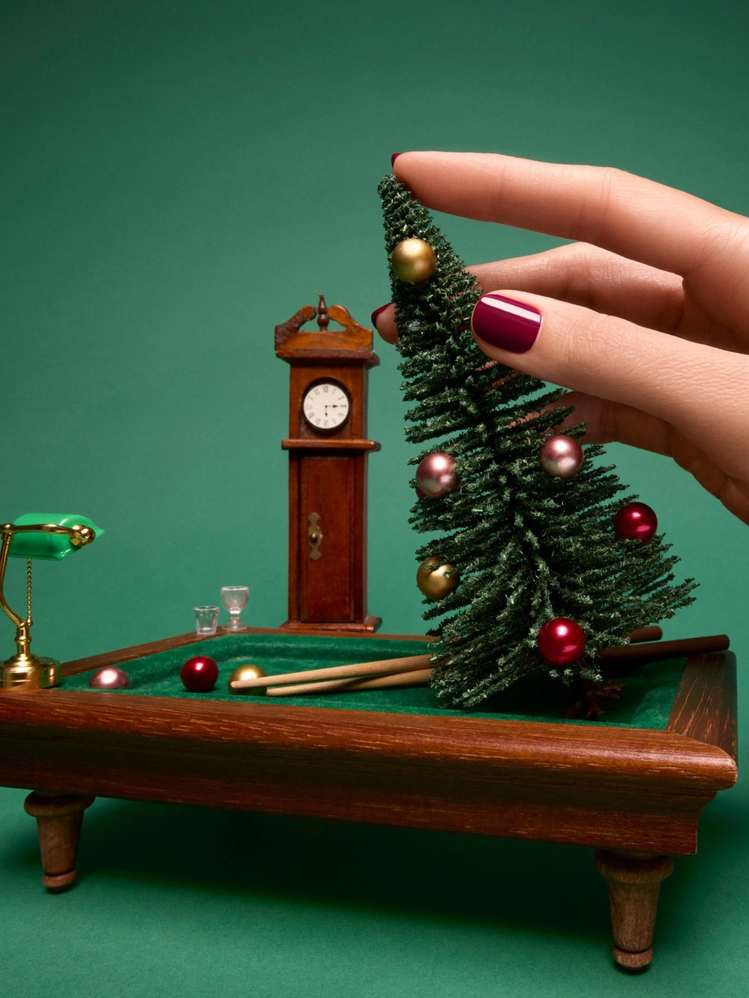 Alternative Image Manucurist Green Flash LED Nail Polish