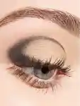 Alternative Image MACCOSMETICS Multisculpt Matte Liquid