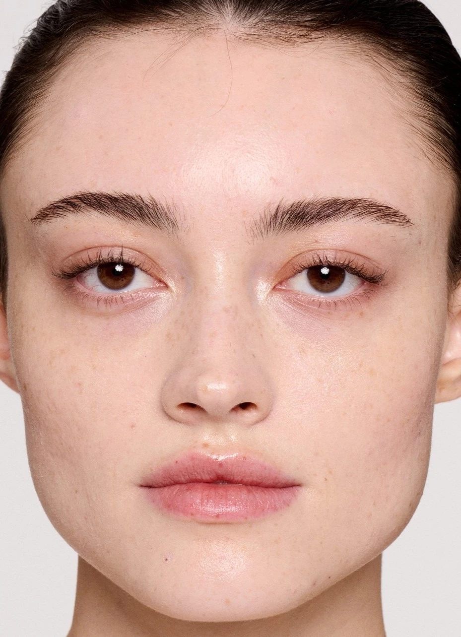 Alternative Image M· A· C Cosmetics Faceglass