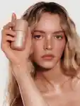 Alternative Image Rhode Highlight Milk