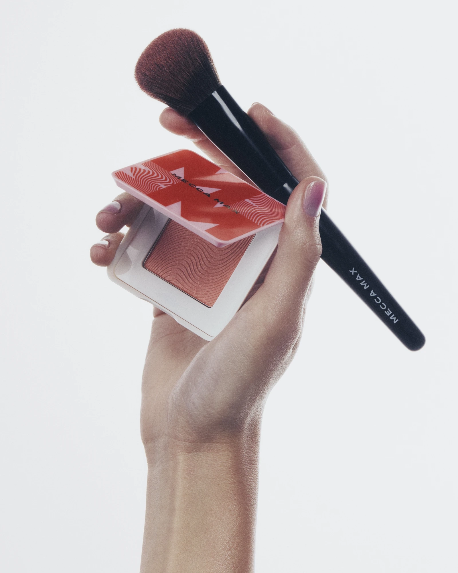 Alternative Image MECCAMAX Round Blush Brush