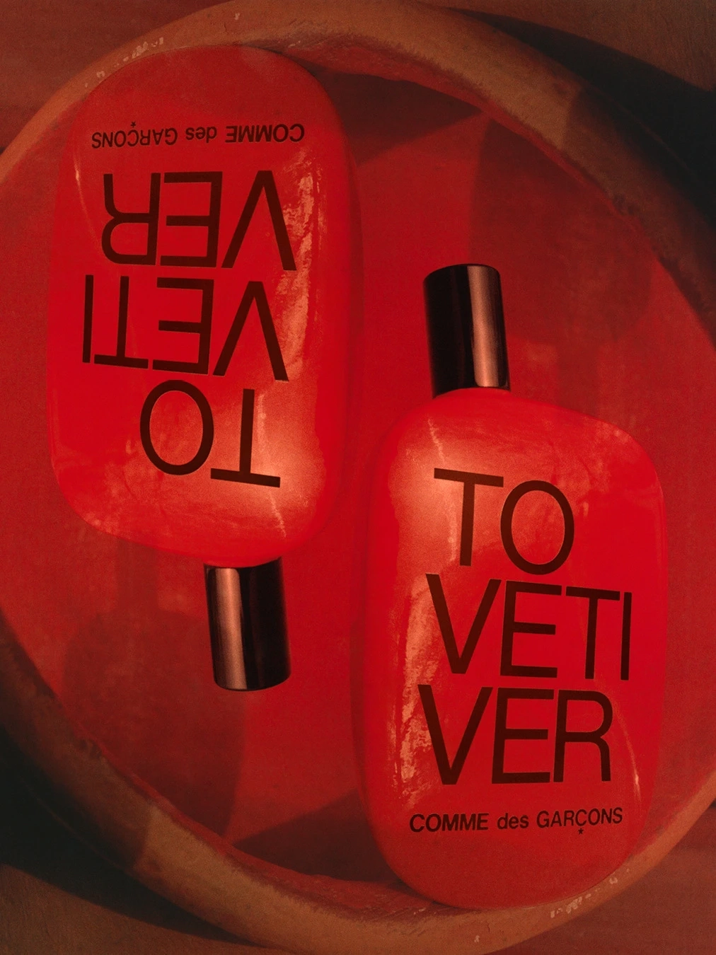Alternative Image COMMEDESGARCONS To Vetiver