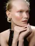 Alternative Image MECCACOSMETICA In A Good Light Illuminating Palette First Sunlight