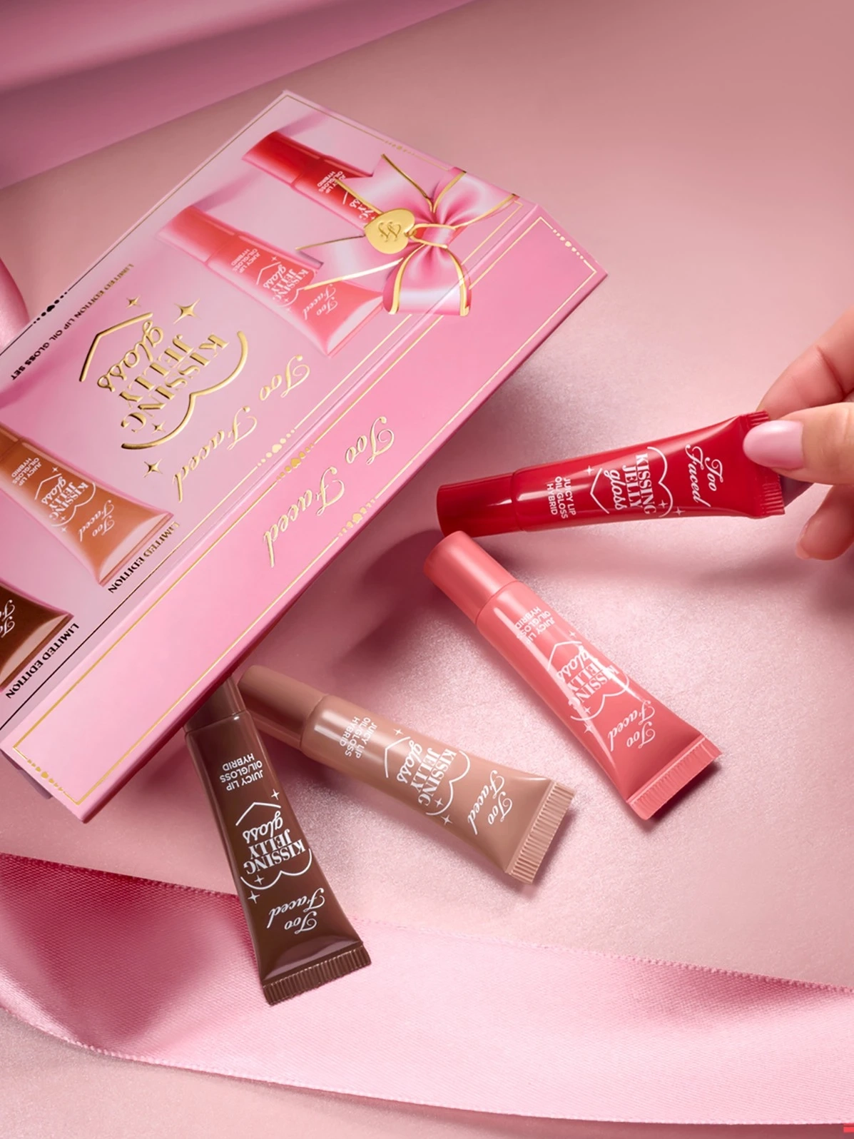 Alternative Image Too Faced Kissing Jelly Lip Oil Gloss Set