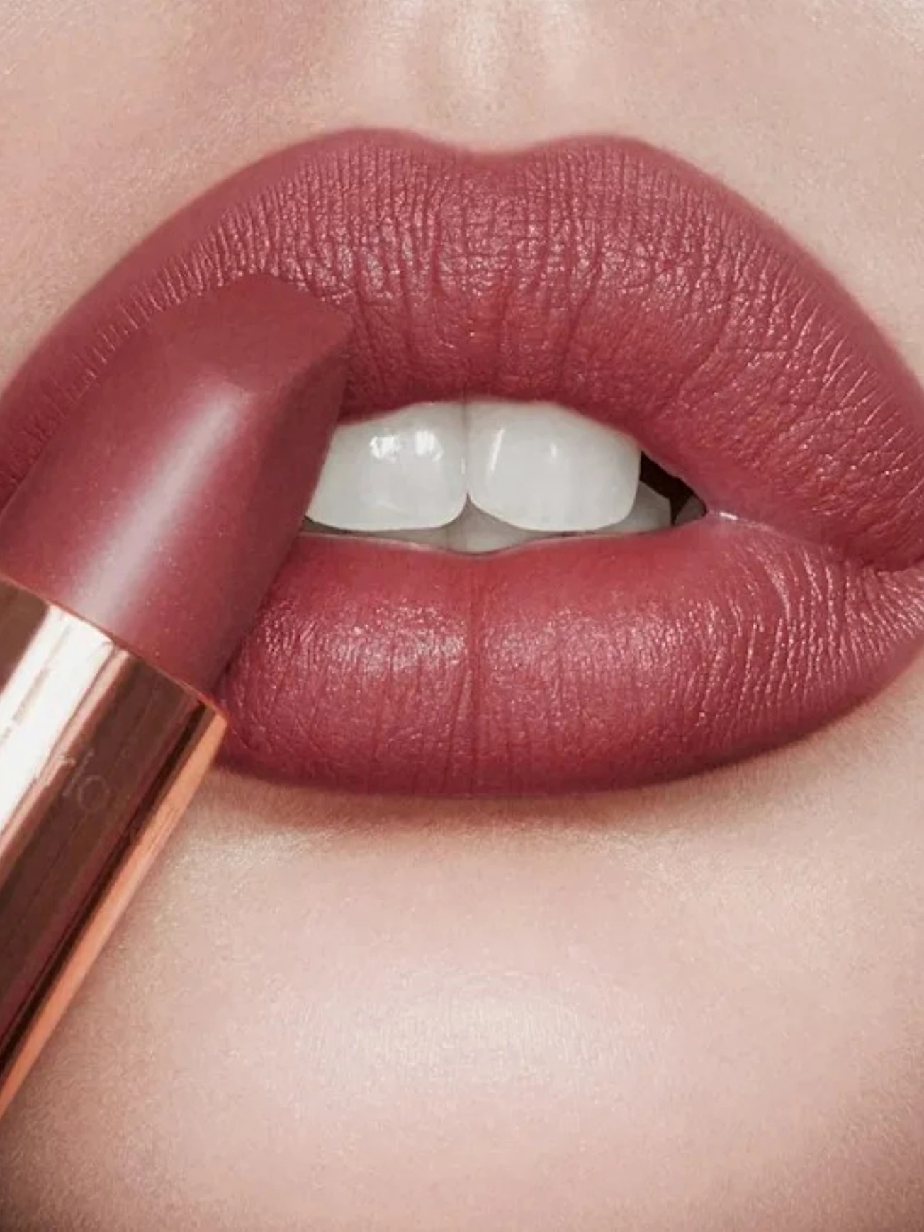 Alternative Image Charlotte Tilbury Pillow Talk Iconic Lip+ Cheek Kit