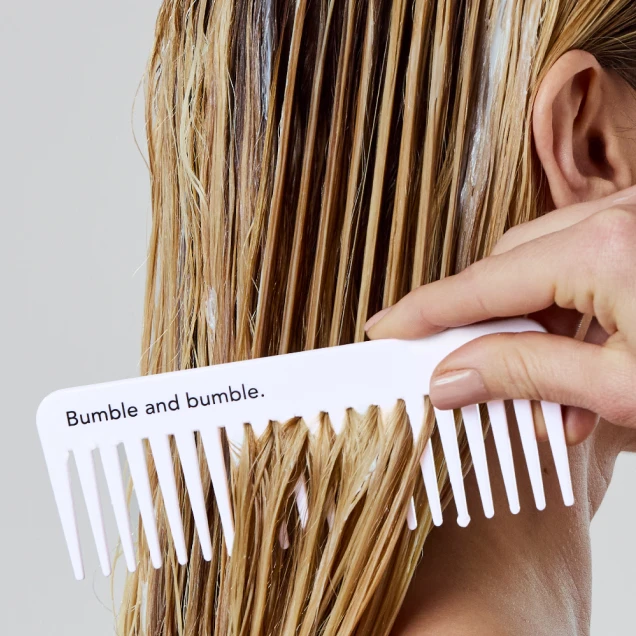bumble-and-bumble-conditioner-header-tile-oct-25-1x1.jpg