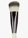 chantecaille-foundation-brush-pdp-modal-3x4.jpg