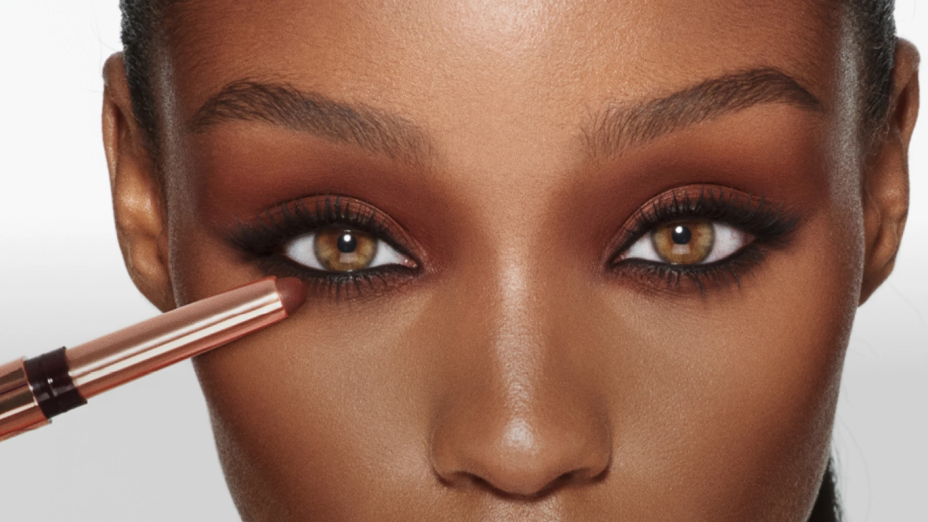 charlotte-tilbury-header-banner-june-26-16x9.jpg