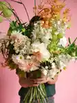 Personalised Floral Design Consultation by Flowers Vasette image 3