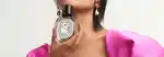 model holding diptyque do son edt
