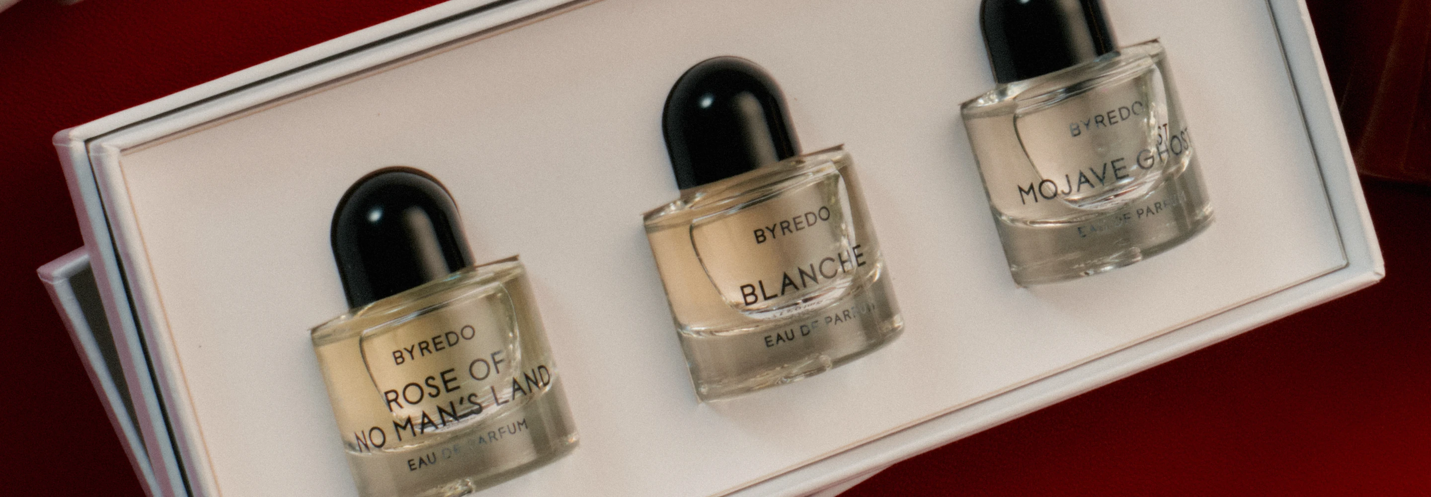 fragrance-fragrancesets-header-banner-hero-april-2026-2880x1000.png