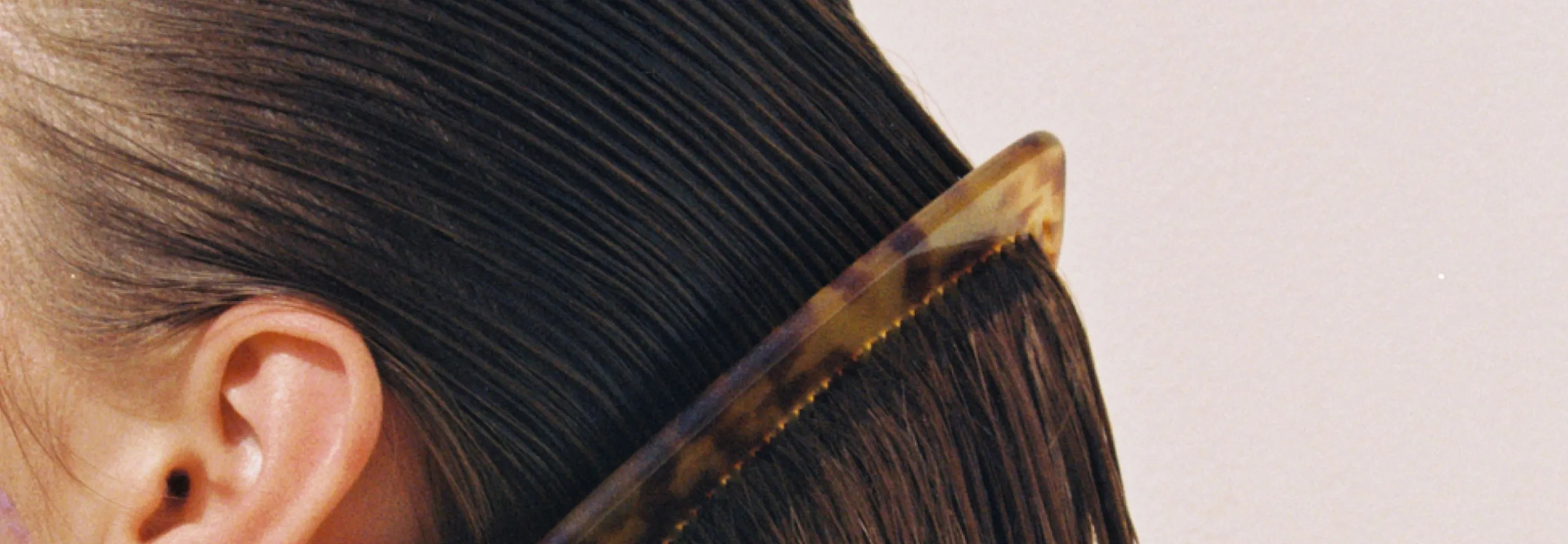 Mecca clearance hair straightener