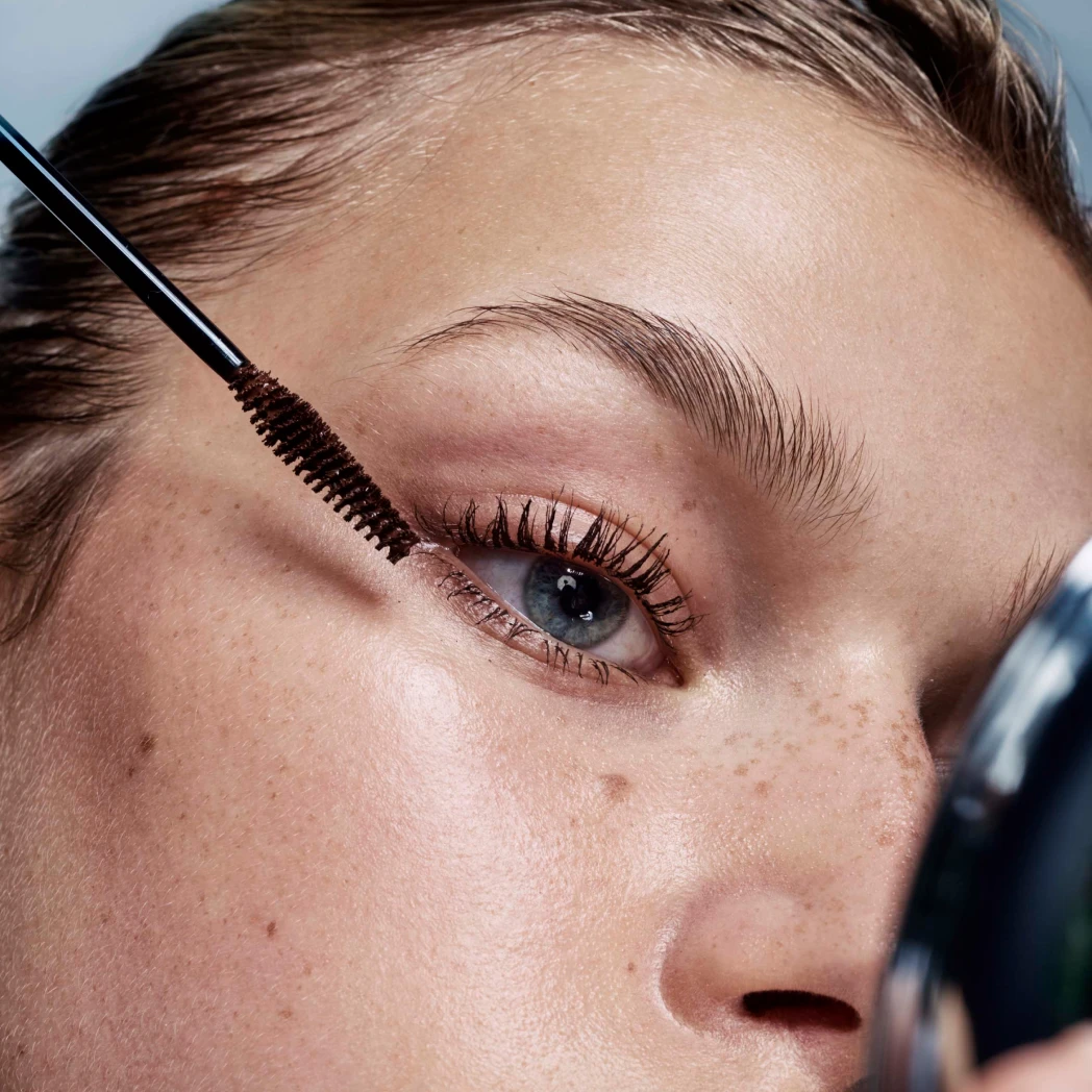 isamaya-tile-mascara-1x1.jpg