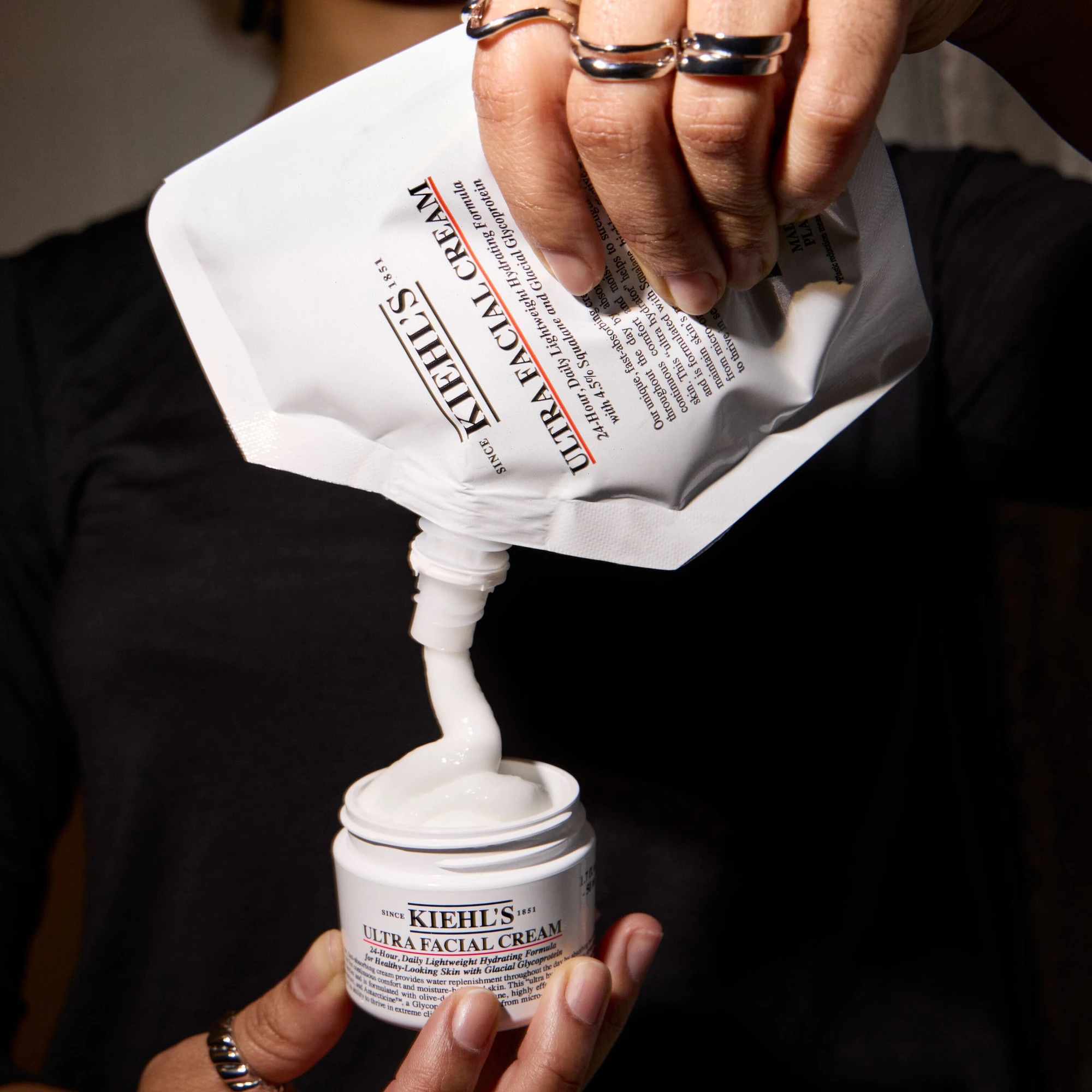 kiehls-moisturiser-1x1.jpg