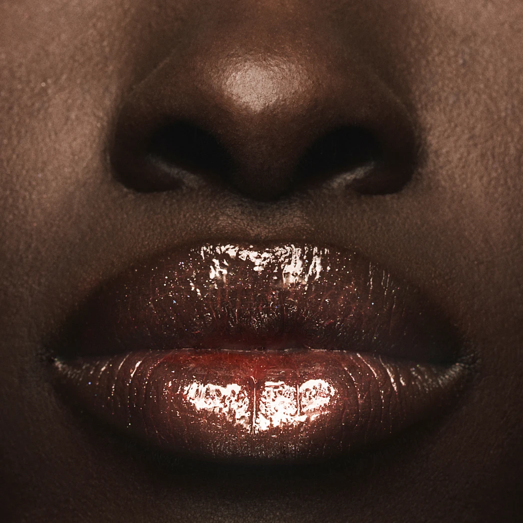lips-nav-tiles-march-26-gloss-oils-1x1.jpg