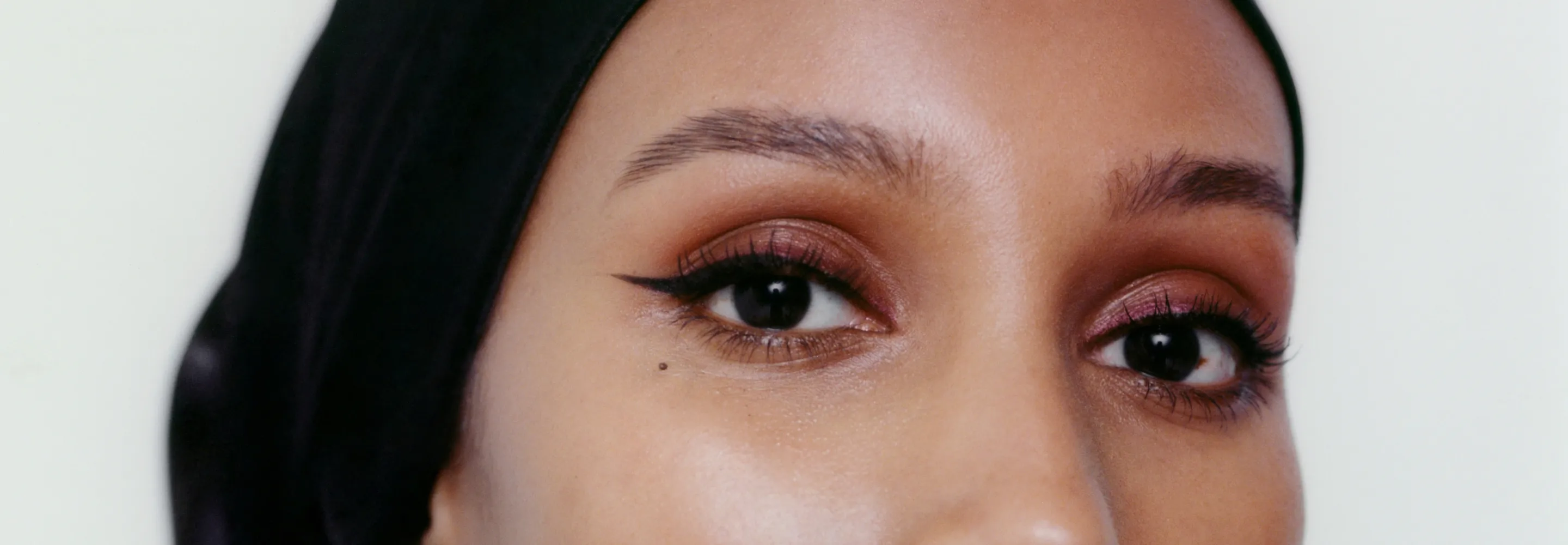 Liquid Eyeliner Oct 2022 11x5
