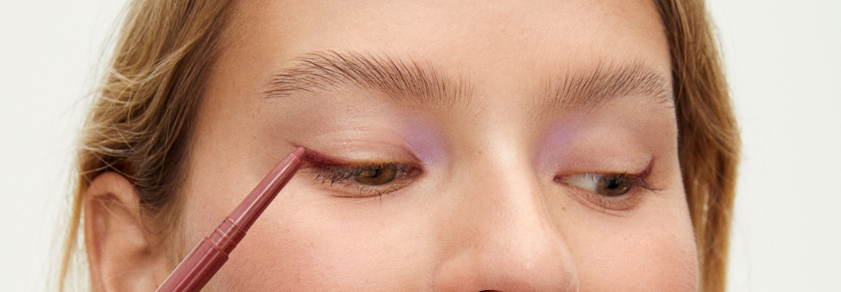 Chanel Eye Collection - New Stretch Mascara, Liquid Liner + Brow Duos - The  Beauty Look Book