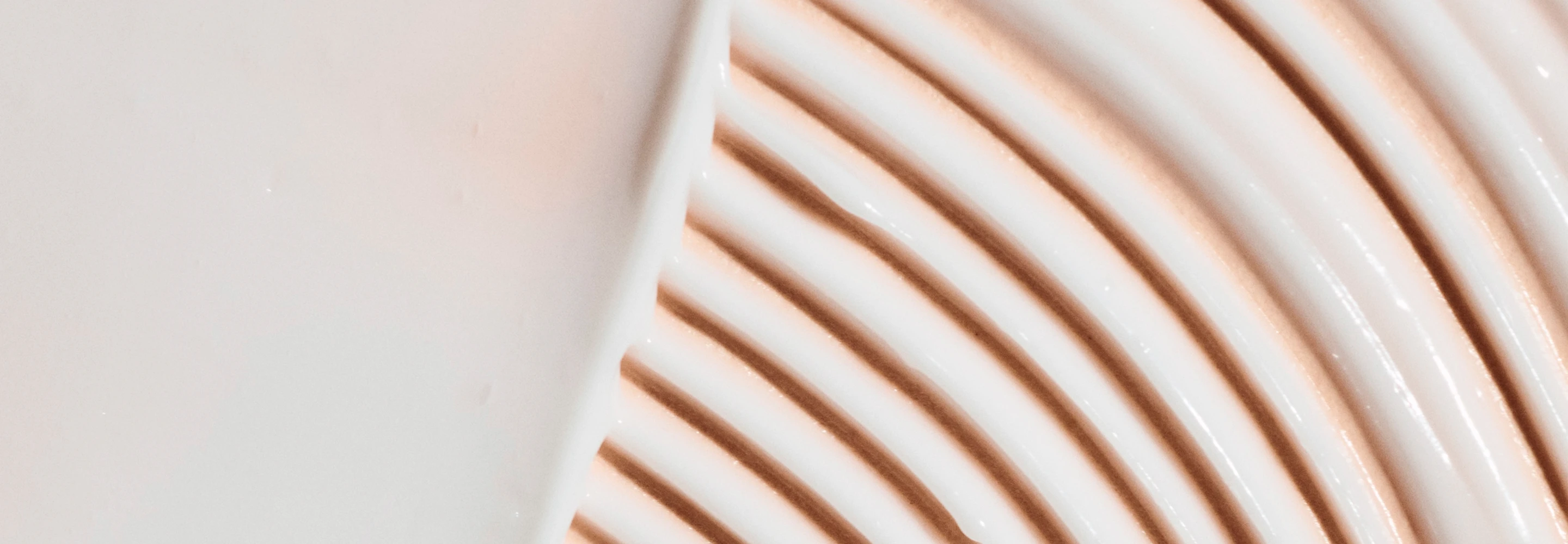 MeccaCosmetica-Moisturisers-PLP-Header-Banner-September-2025.jpg