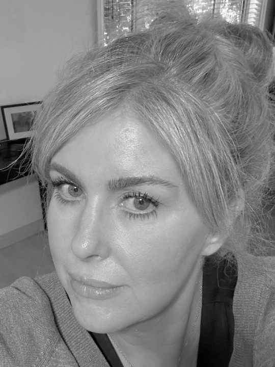 The Best Foundation for Your 20s, 30s, 40s & 50s MECCA Memo