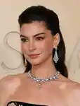 https://contenthub-delivery.mecca.com/api/public/content/memo-best-oscars-beauty-2026-portrait-3x4-1-sv7bDPmwRoe4boFwulTXzA.jpg?v=92f72744