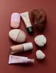 memo-best-skincare-foundation-hybrid-portrait-3x4.jpg
