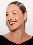 Memo Chic Makeup Tutorial Thumbnail Portrait 3x4