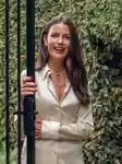 memo-emma-lewisham-behind-the-beauty-portrait-3x4.jpg