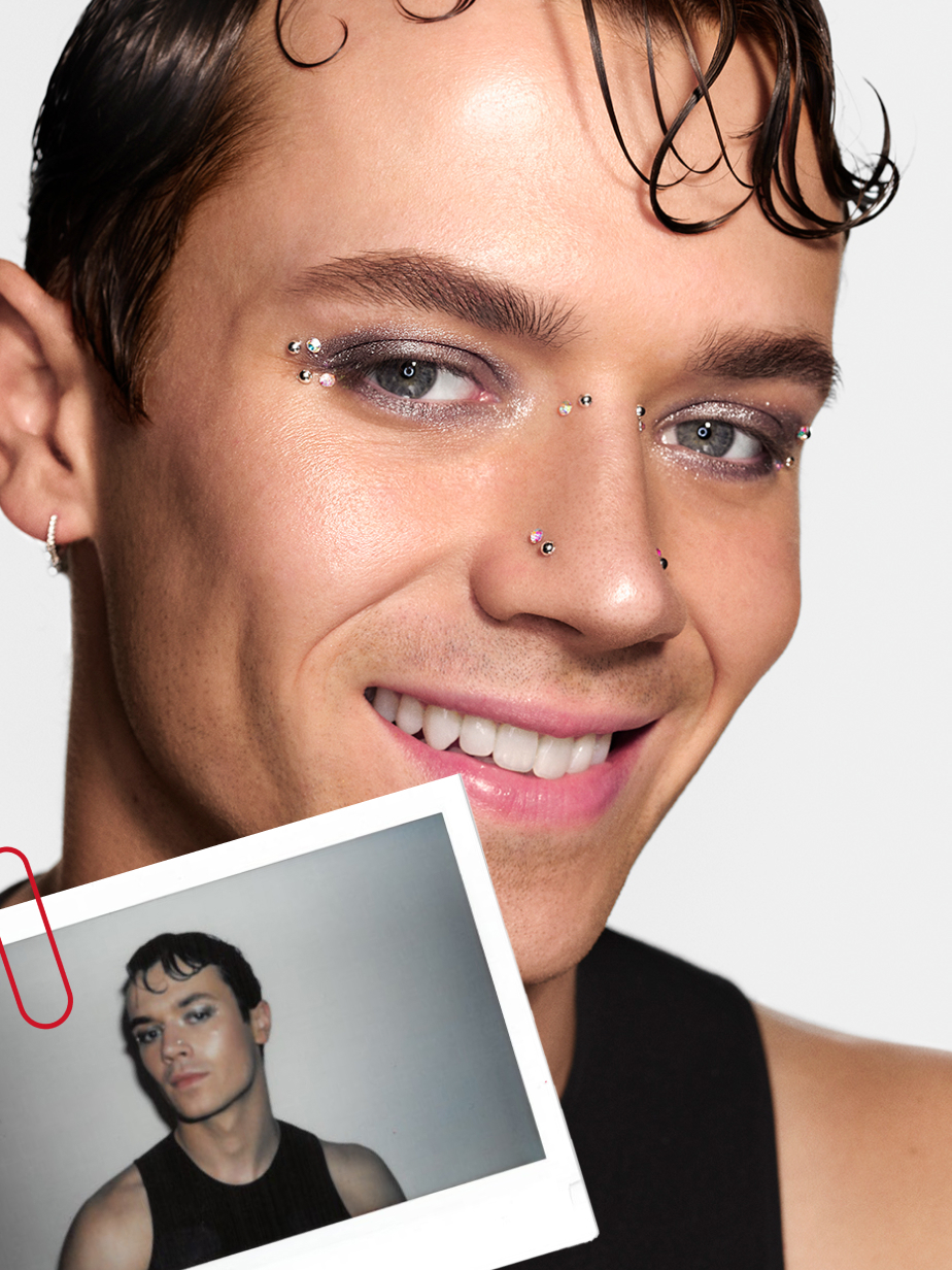MECCA HQ Tries Half Magic Glitter Makeup | MECCA Memo