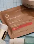 https://contenthub-delivery.mecca.com/api/public/content/memo-new-beauty-october-2025-portrait-3x4-2-xpAIq4MbQHePnONB72Keg.jpg?v=ddd27278