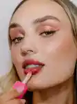Memo Too Faced Glowy Makeup Tutorial Thumbnail Portrait 3x4
