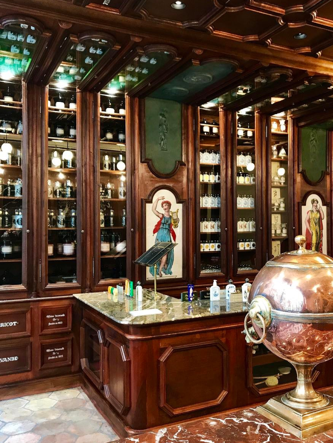 Buly 1803 French Apothecary Paris Beauty Shop Pictures