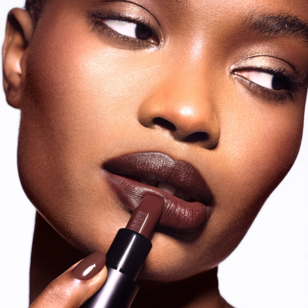 nars-nav-tile-lips-sept-25-1x1.jpg
