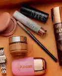 nnw-makeup-shoppable-campaign-sept-25-hero-1290x1575.jpg